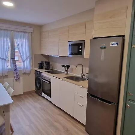 - A Dos Pasos De La Playa - 3 Hab - 2 Banos Apartment Gijón