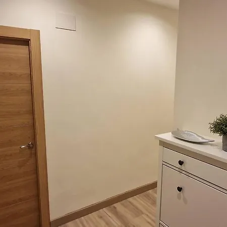 - A Dos Pasos De La Playa - 3 Hab - 2 Banos * Gijón